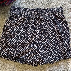 So High Rise Short Size M